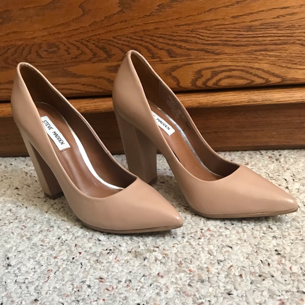 Steve Madden pumps sz 10